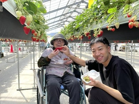 旬を頬張る！笑顔あふれる～いちご狩り～