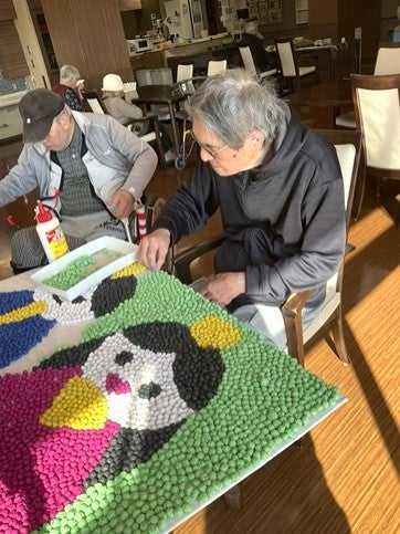 力を合わせて作った～お雛様～